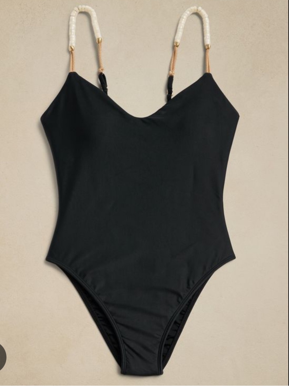 Brooke Li One-Piece by Vix Swim x
Banana Republic